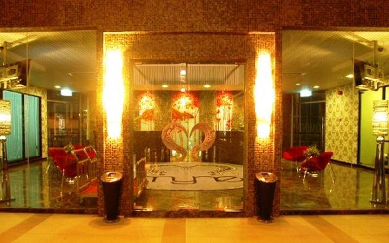 Celyn City Hotel Кота-Кинабалу Экстерьер фото